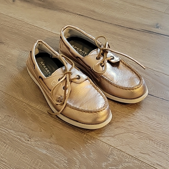 GUC Girls Sperry rose gold boat shoes size 1.5 - Picture 2 of 6